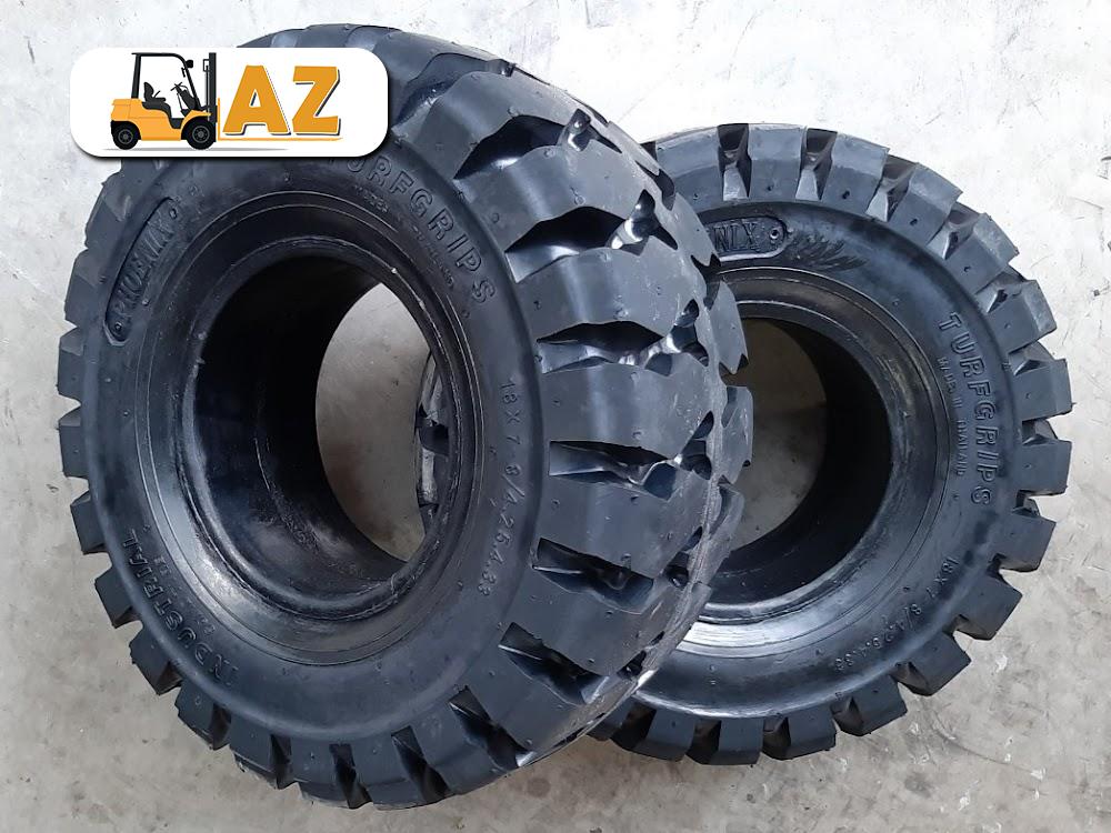 lop-dac-xe-nang-18x7-8-phoenix