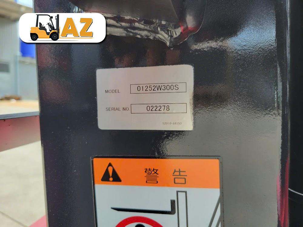 Xe nâng điện ngồi lái 2.5 tấn Nichiyu FB25PN-80, 3m, 2020