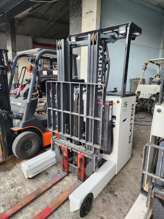 xe-nang-dien-dung-lai-1.5-tan-nichiyu-fbr15-80b-4.3m