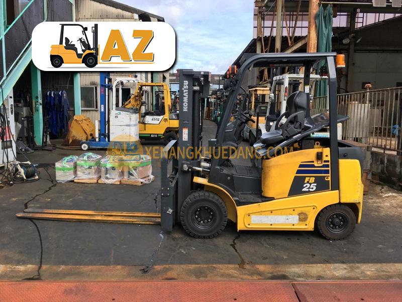 Xe nâng điện ngồi lái 2.5 tấn Komatsu FB25-12 - Tổng thể