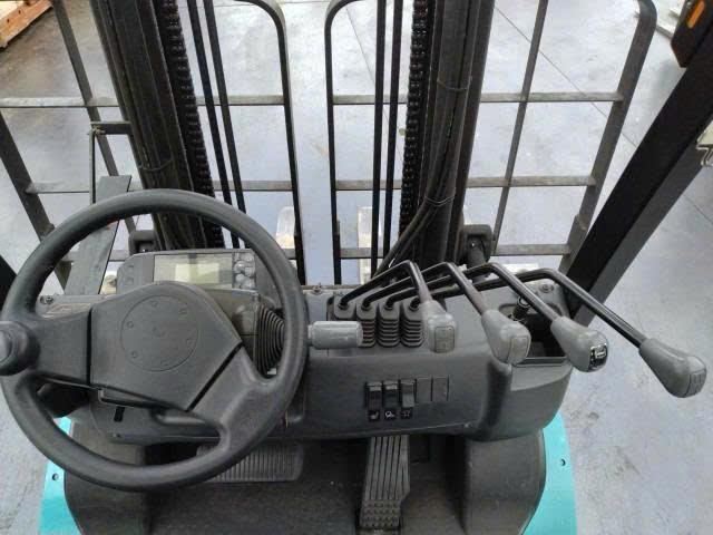 Xe nâng điện ngồi lái 2.5 tấn Sumitomo 51FB25PXIII, 4m, 2018 - Tem nhãn kỹ thuật