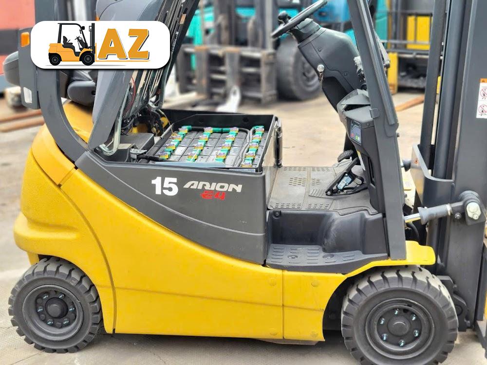 Xe nâng điện ngồi lái 1.5 tấn Komatsu FB15-12