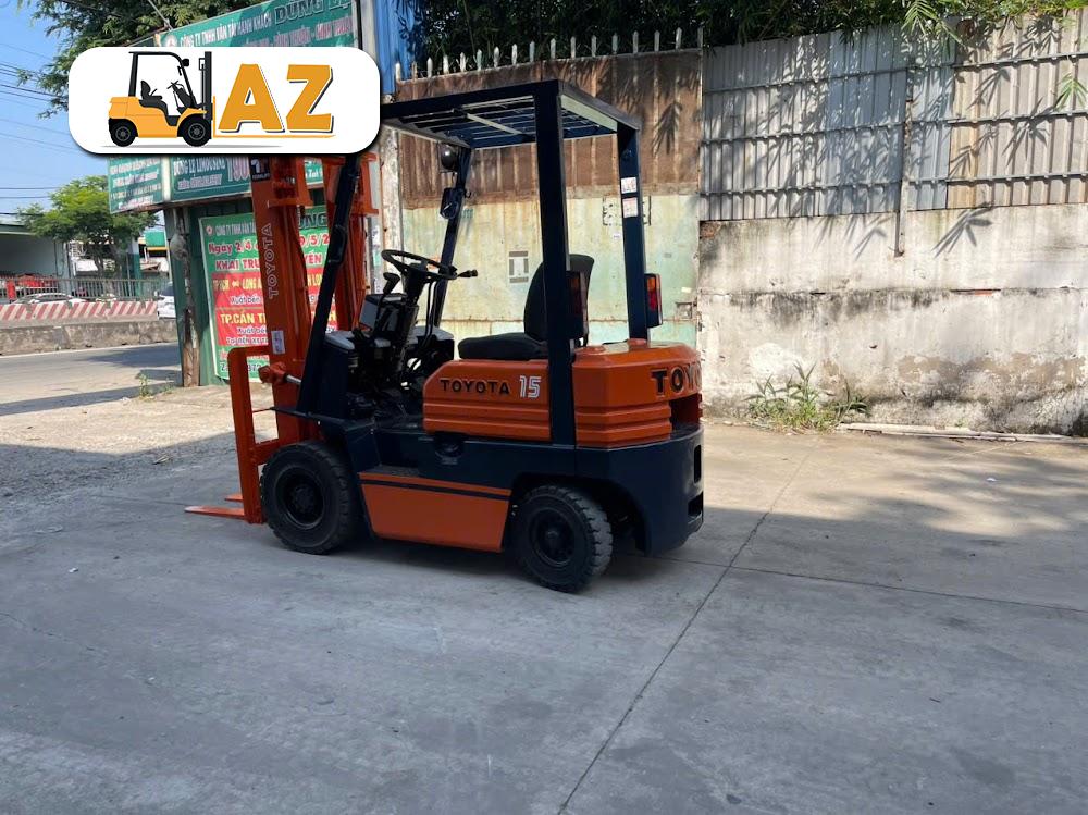 Xe nâng xăng gas 1.5 tấn Toyota 02-5FG15