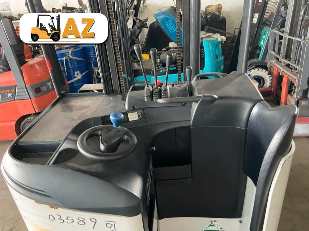 Xe nâng điện đứng lái 1 tấn Nichiyu FBR10-85B, 4.5m - Chi tiết cabin điều khiển