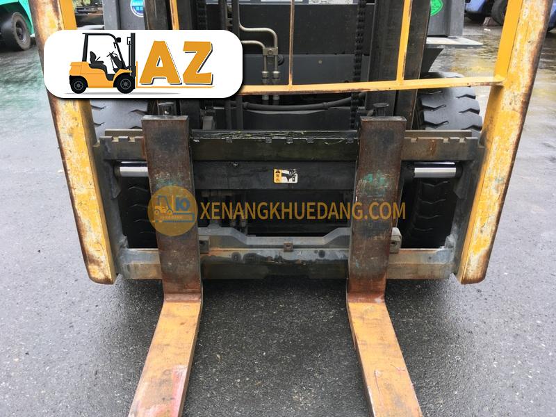 1815-xe-nang-dau-1.8-tan-tcm-fd18t13