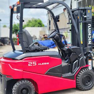 Xe nâng điện ngồi lái 2.5 tấn Nichiyu FB25PN-80, 3m, 2020