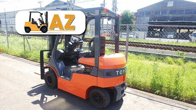 xe-nang-dien-2-tan-toyota-7fb20-chieu-cao-nang-3m