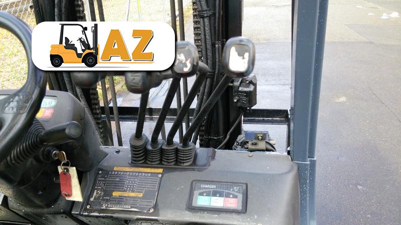 Xe nâng Điện 2 Tấn TOYOTA 7FBL20 chiều cao nâng 3m