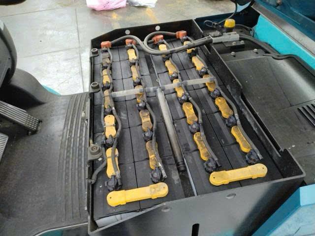 Xe nâng điện ngồi lái 2.5 tấn Sumitomo 51FB25PXIII, 4m, 2018 - Chi tiết tháp nâng