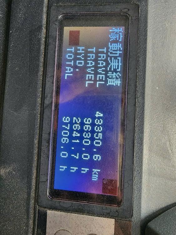 Xe nâng điện đứng lái 1.5 tấn Nichiyu FBR15-80B, 4.3m - Cận cảnh buồng lái