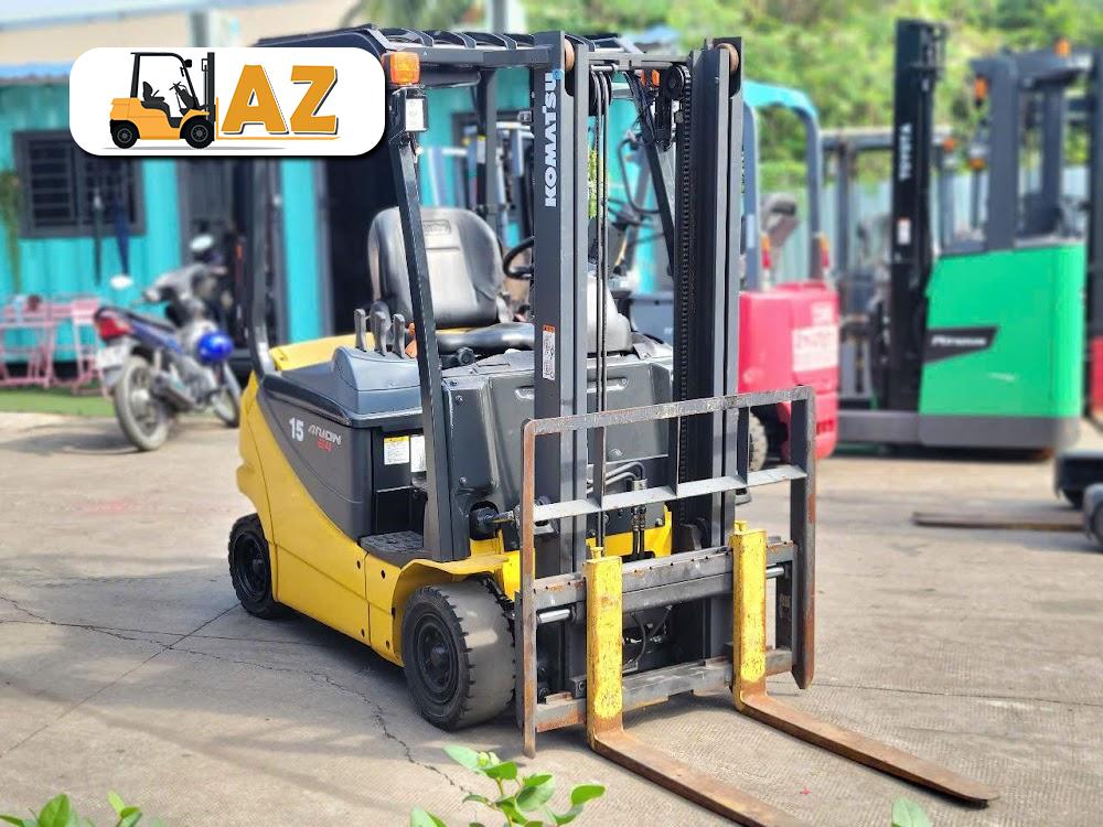 xe-nang-dien-ngoi-lai-1.5-tan-komatsu-fb15-12-nhat-ban