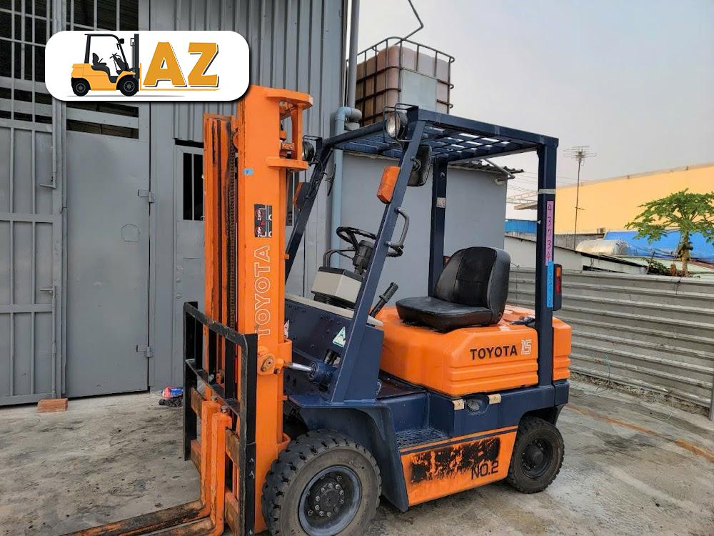 xe nâng dầu 1.5 tấn Toyota 5FD15 3m
