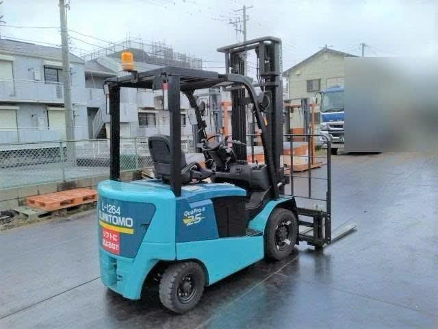 Xe nâng điện ngồi lái 2.5 tấn Sumitomo 51FB25PXIII, 4m, 2018 - Cận cảnh nĩa nâng